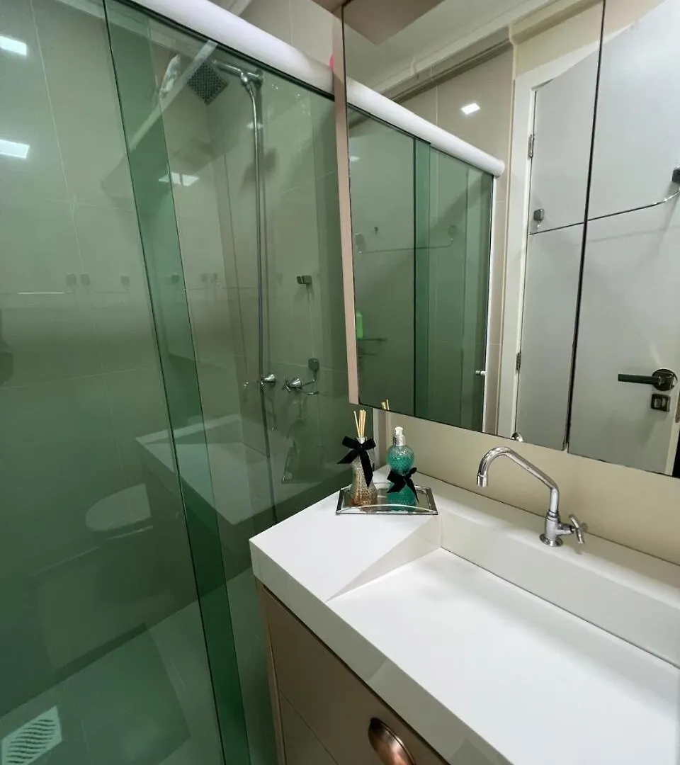 Piscina, Suite, Garagem Privativa! Excelente Apto! Balneário Camboriú Brazylia
