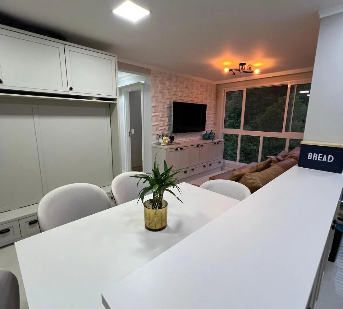 Apartament Piscina, Suite, Garagem Privativa! Excelente Apto! Balneário Camboriú