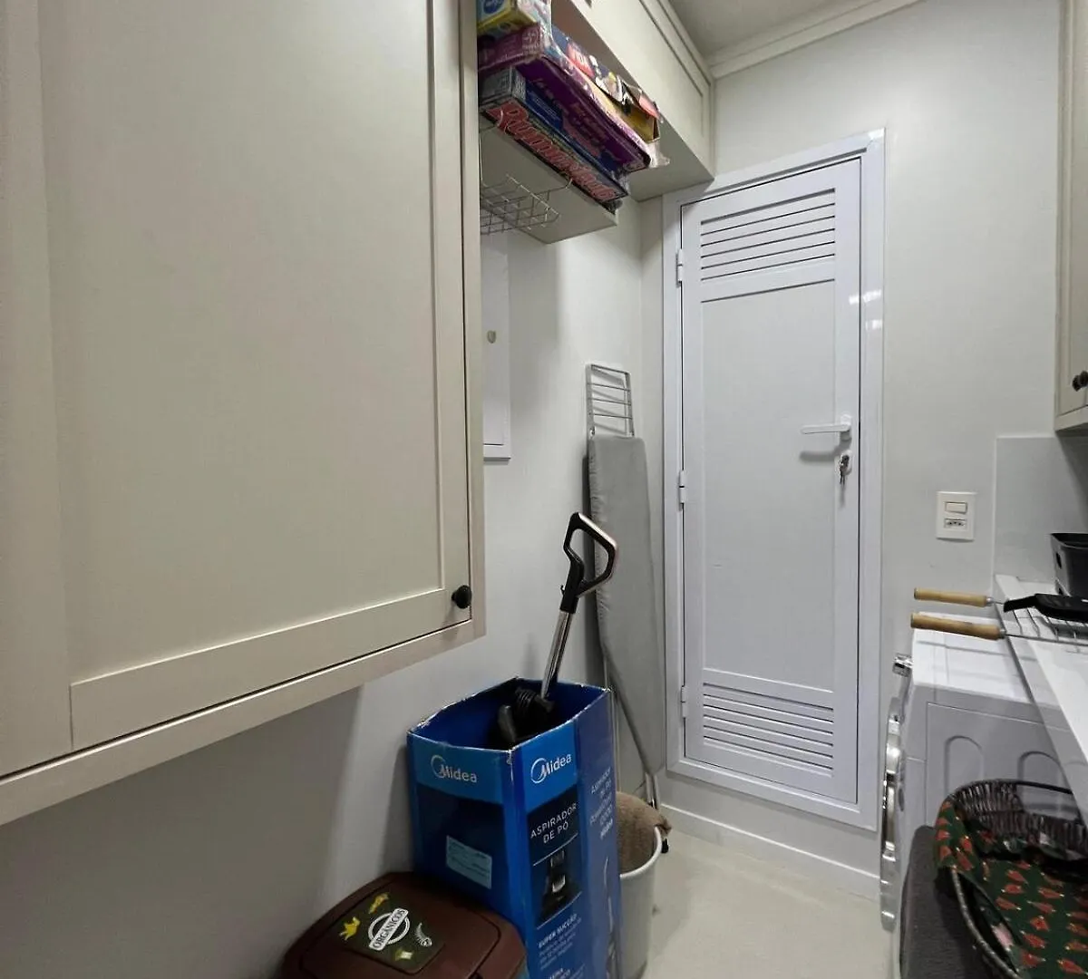 Apartament Piscina, Suite, Garagem Privativa! Excelente Apto! Balneário Camboriú Brazylia